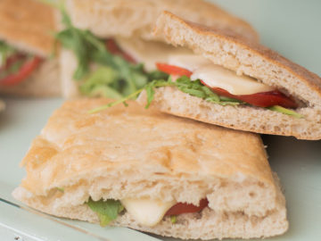 Schafskäse im Fladenbrot