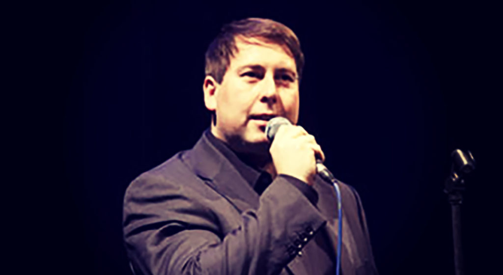 Moderator Ko Bylanzky